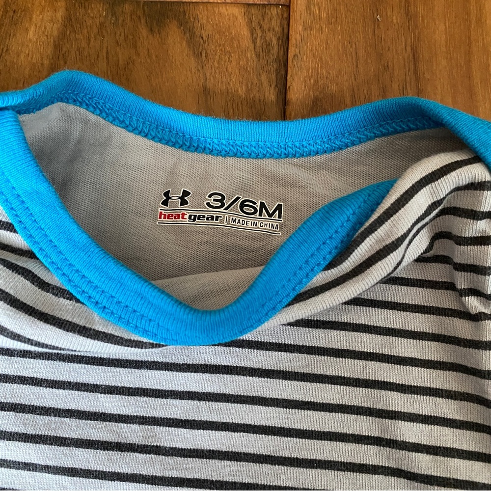 Under Armour 3 to 6 months, one piece. - Picture 4 of 4